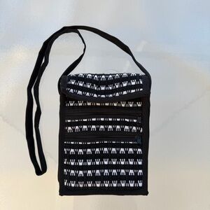 Guatemalan Hand Woven Black and White Pattern Triple Compartment Crossbody Bag